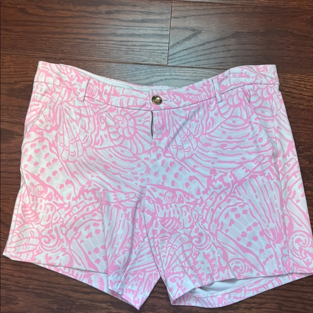 Lily Pulitzer Like New Pink and White Patterned Women's Shorts